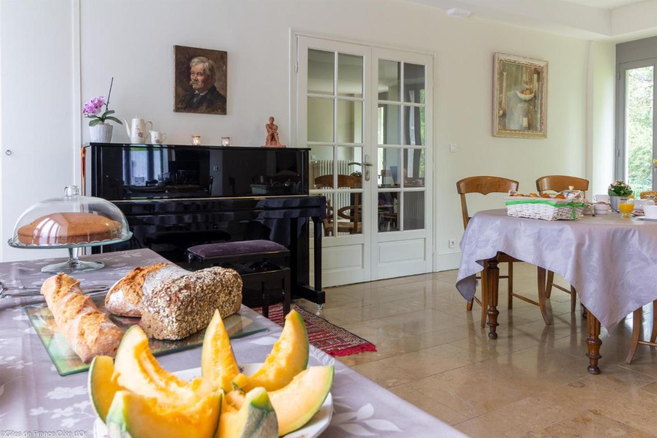 La Bussière-sur-Ouche Chez Sophie Et Benoit B&B 외부 사진
